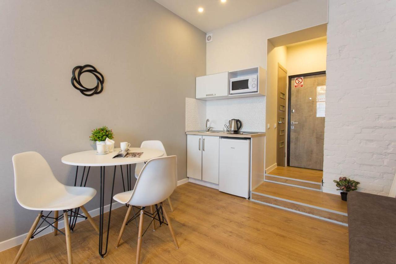 New Studio, Metro Yaroslava Mudroho And Universytet - Chernyshevska Str 95-3 Kharkiv
